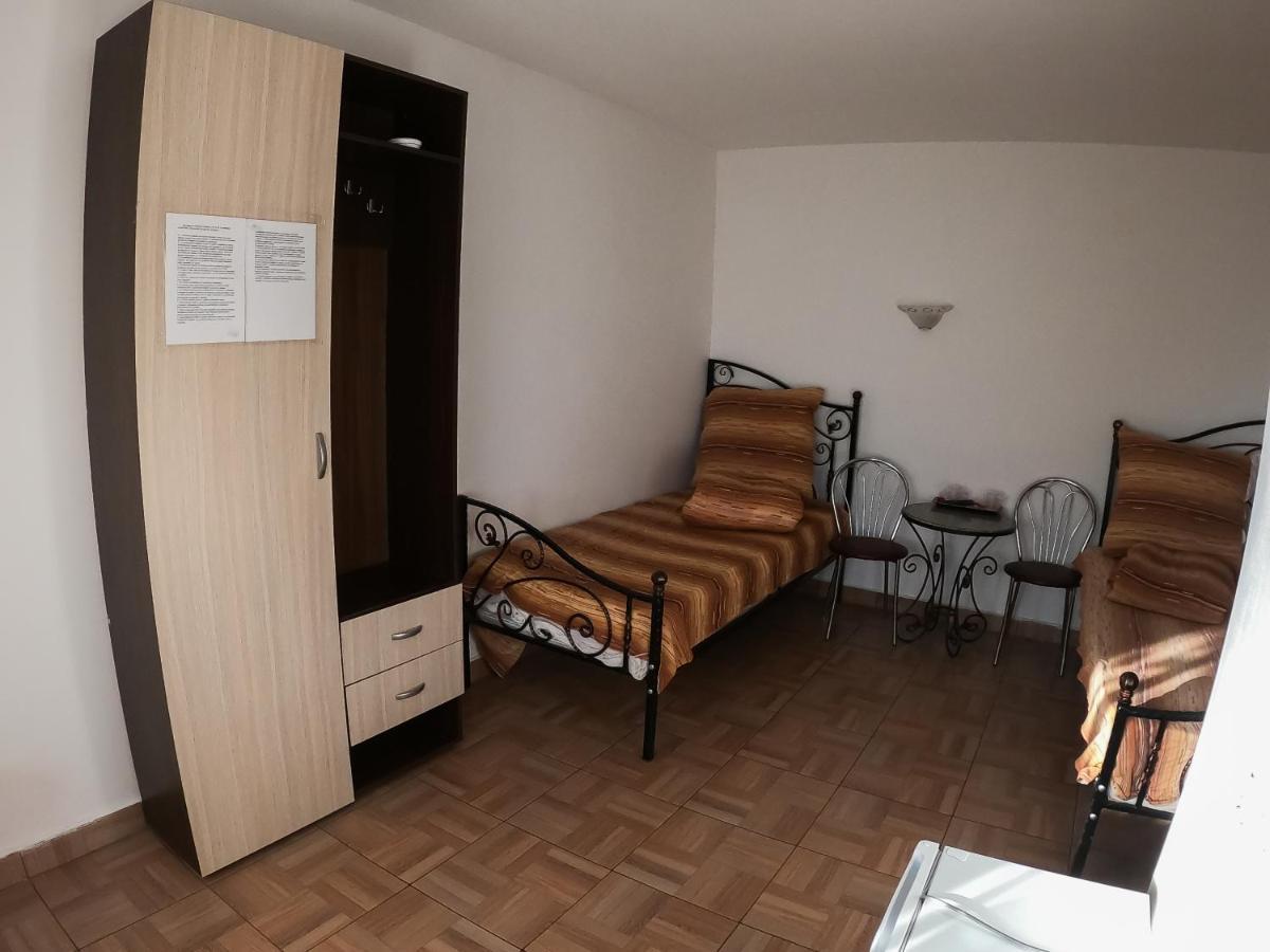 Motel Aris Meridian Пьятра-Нямц Экстерьер фото