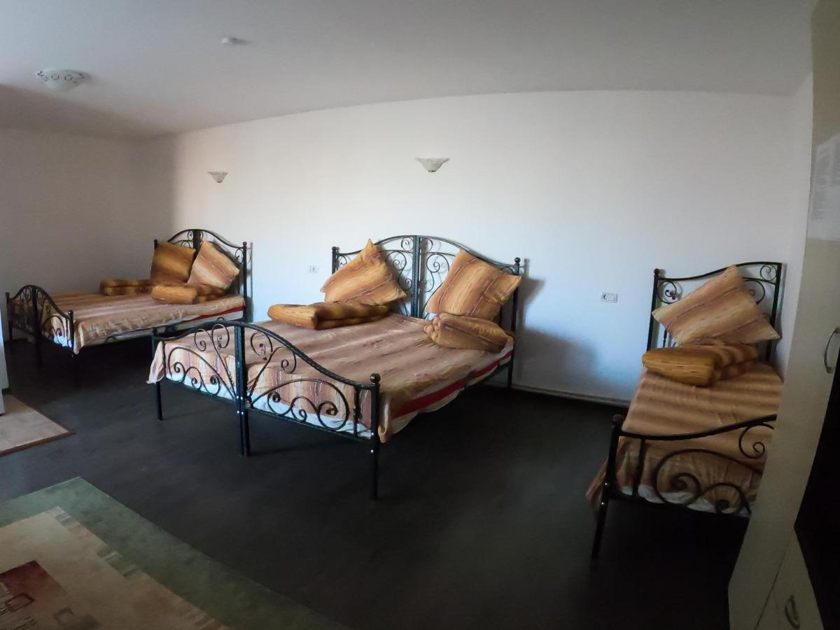 Motel Aris Meridian Пьятра-Нямц Экстерьер фото