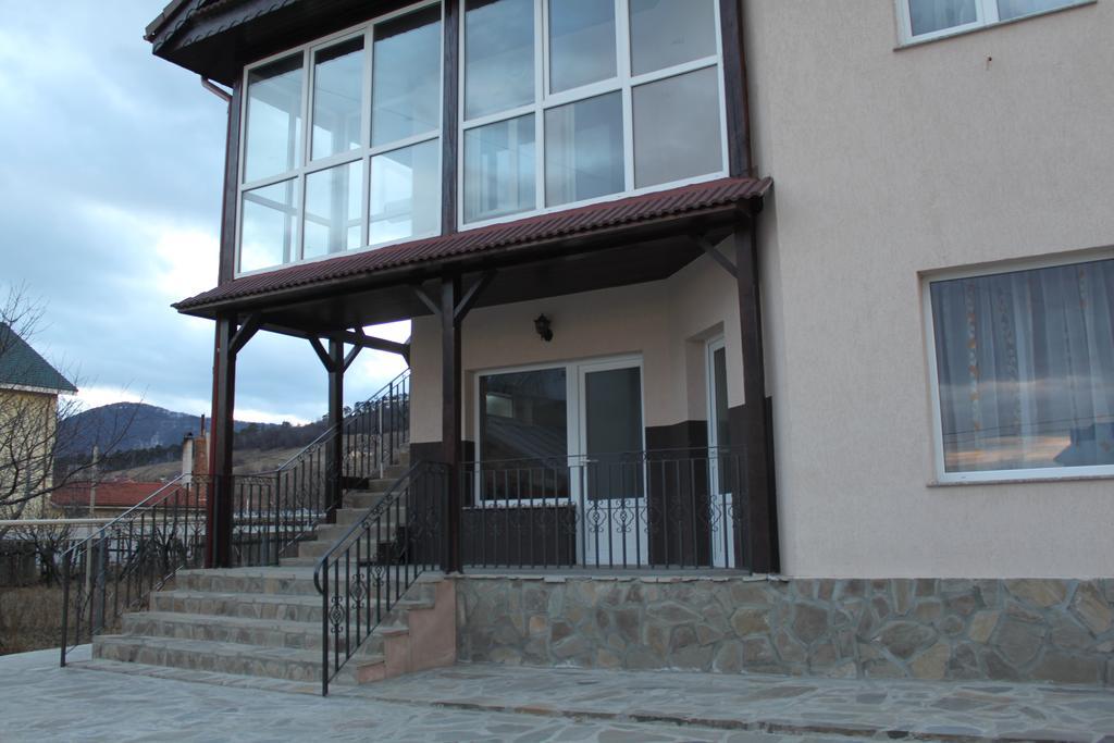 Motel Aris Meridian Пьятра-Нямц Экстерьер фото